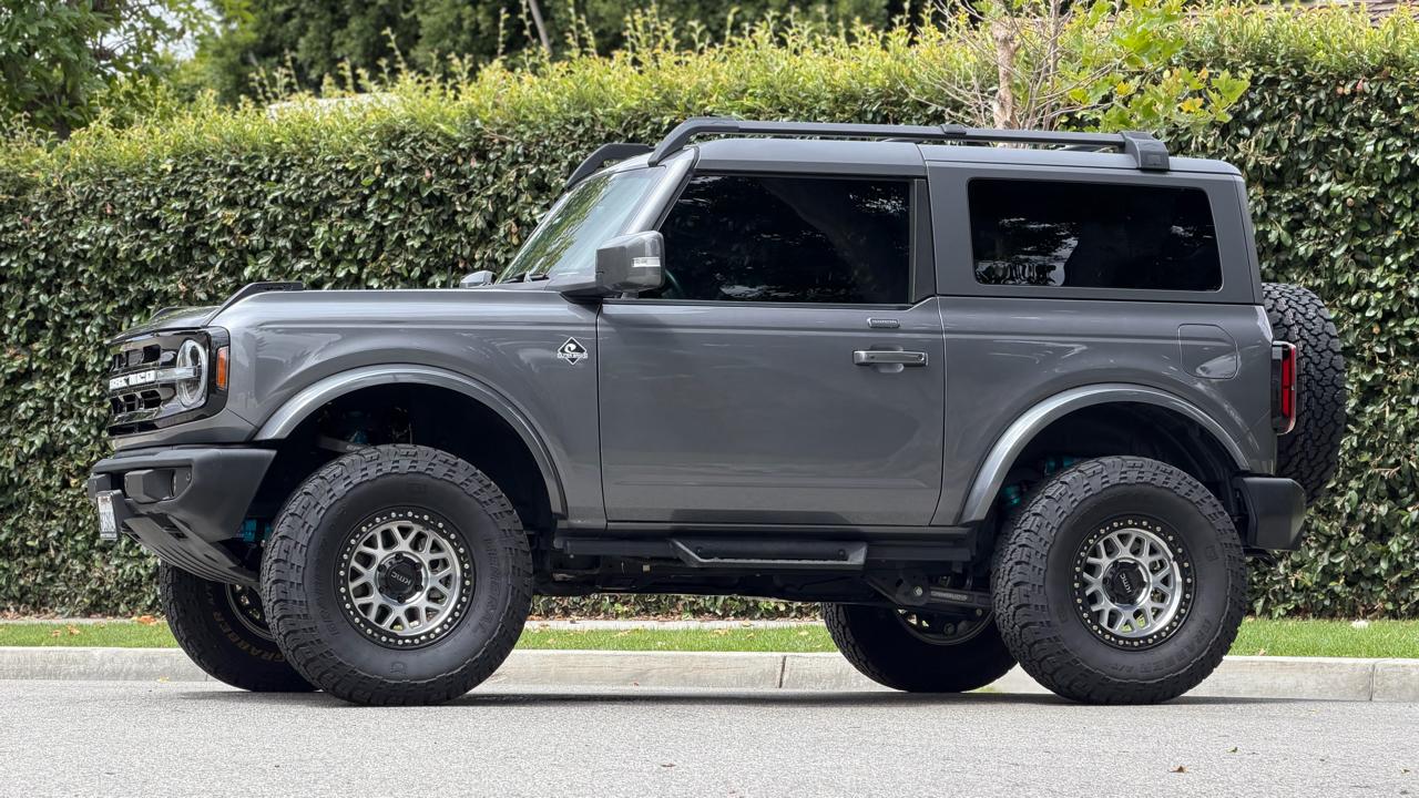 Ford Bronco Outer Banks 2 Door Advanced 4x4 2022