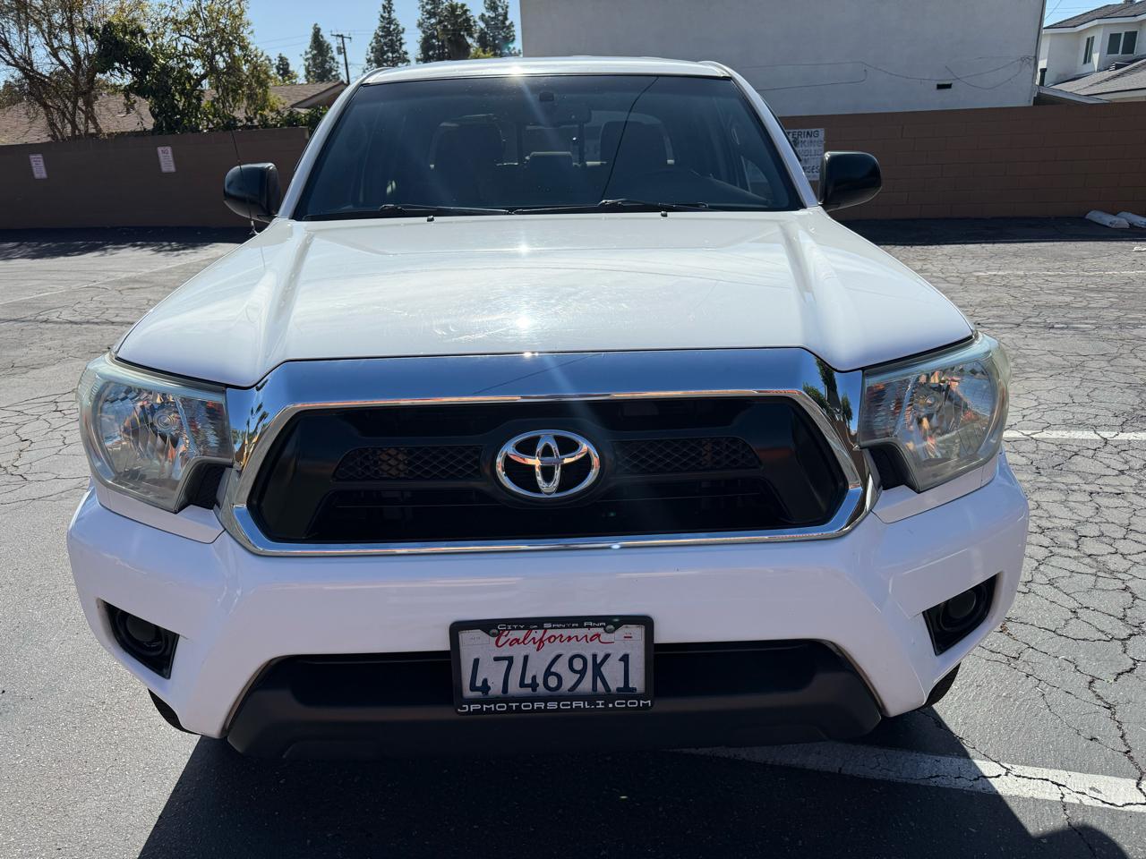 Toyota Tacoma 2WD Double Cab I4 AT PreRunner (Natl) 2013
