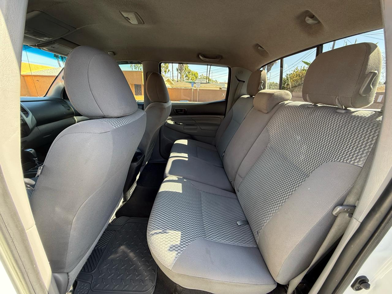 Toyota Tacoma 2WD Double Cab I4 AT PreRunner (Natl) 2013