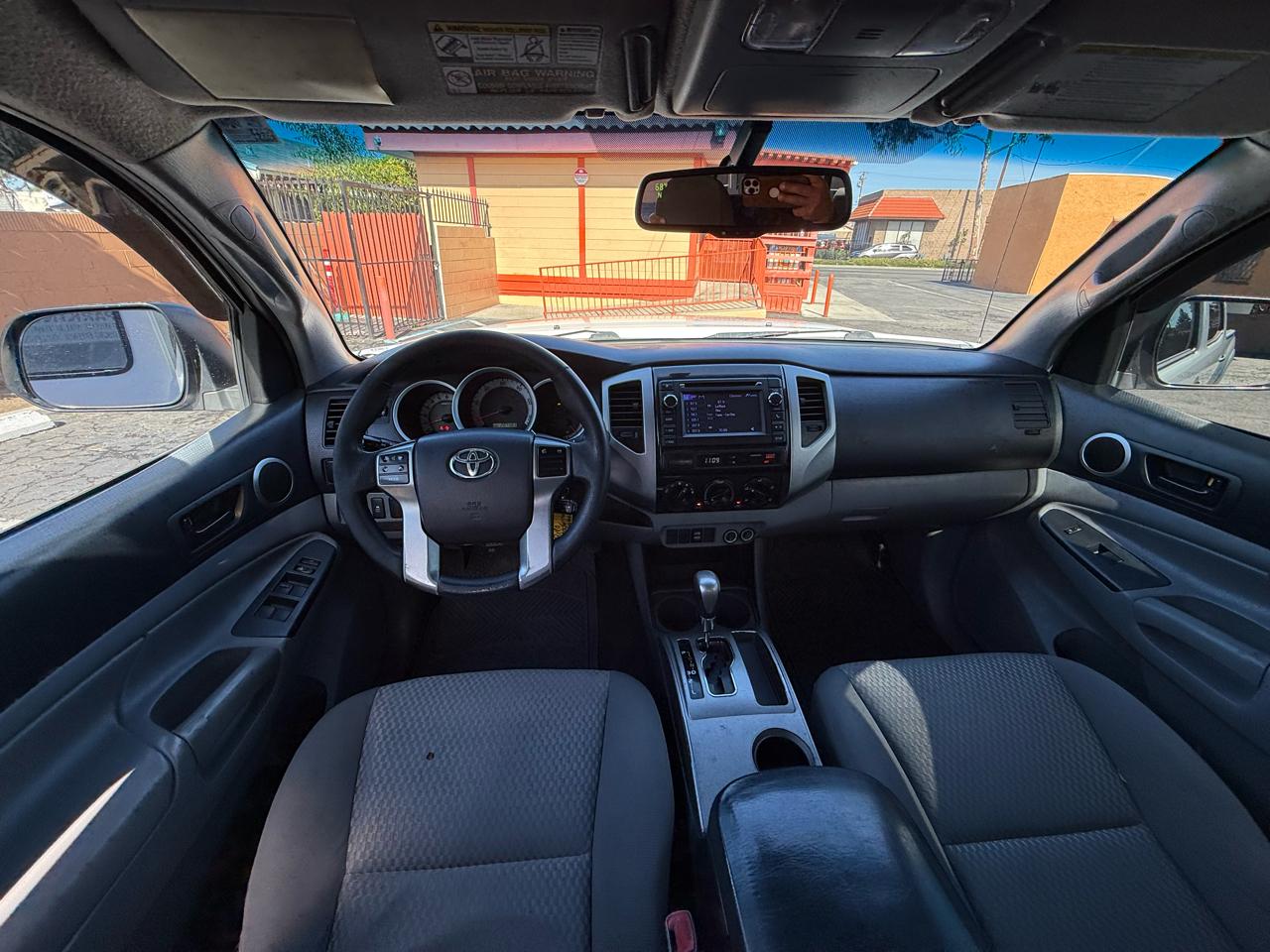 Toyota Tacoma 2WD Double Cab I4 AT PreRunner (Natl) 2013