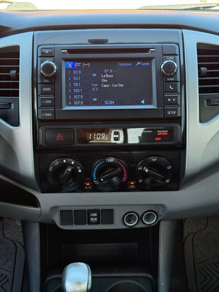 Toyota Tacoma 2WD Double Cab I4 AT PreRunner (Natl) 2013