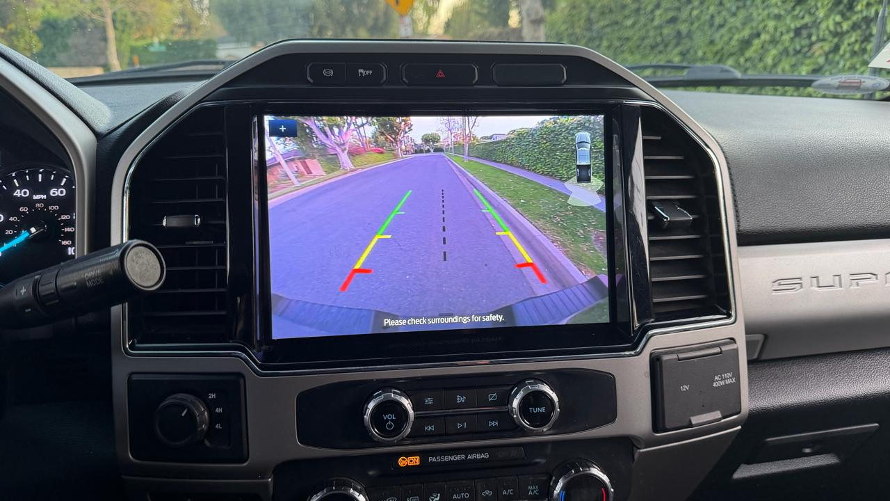 Ford Super Duty F-250 SRW Lariat 4WD Crew Cab 6.75' Box 2022