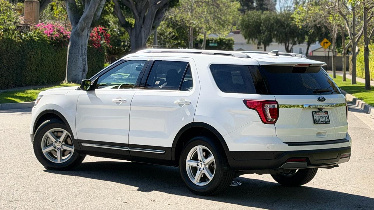 Ford Explorer XLT FWD 2019