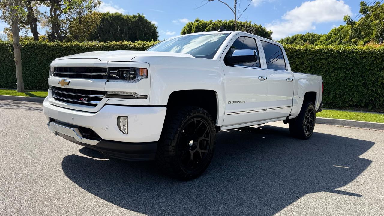 Chevrolet Silverado 1500 4WD Crew Cab 143.5" LTZ w/2LZ 2018