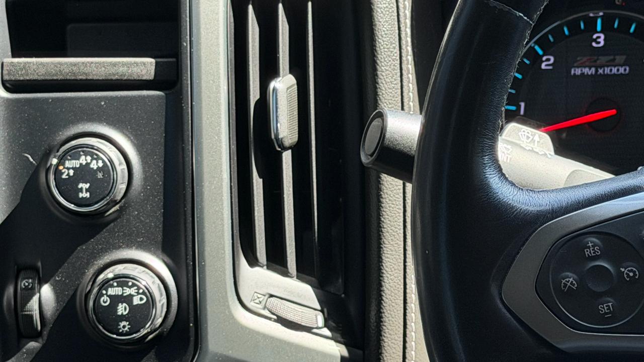 Chevrolet Silverado 1500 4WD Crew Cab 143.5" LTZ w/2LZ 2018