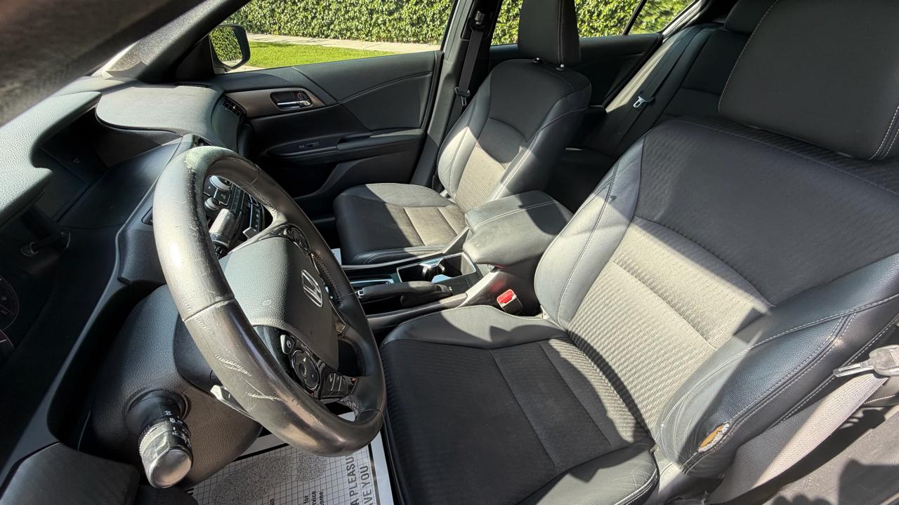 Honda Accord Sedan Sport CVT 2017