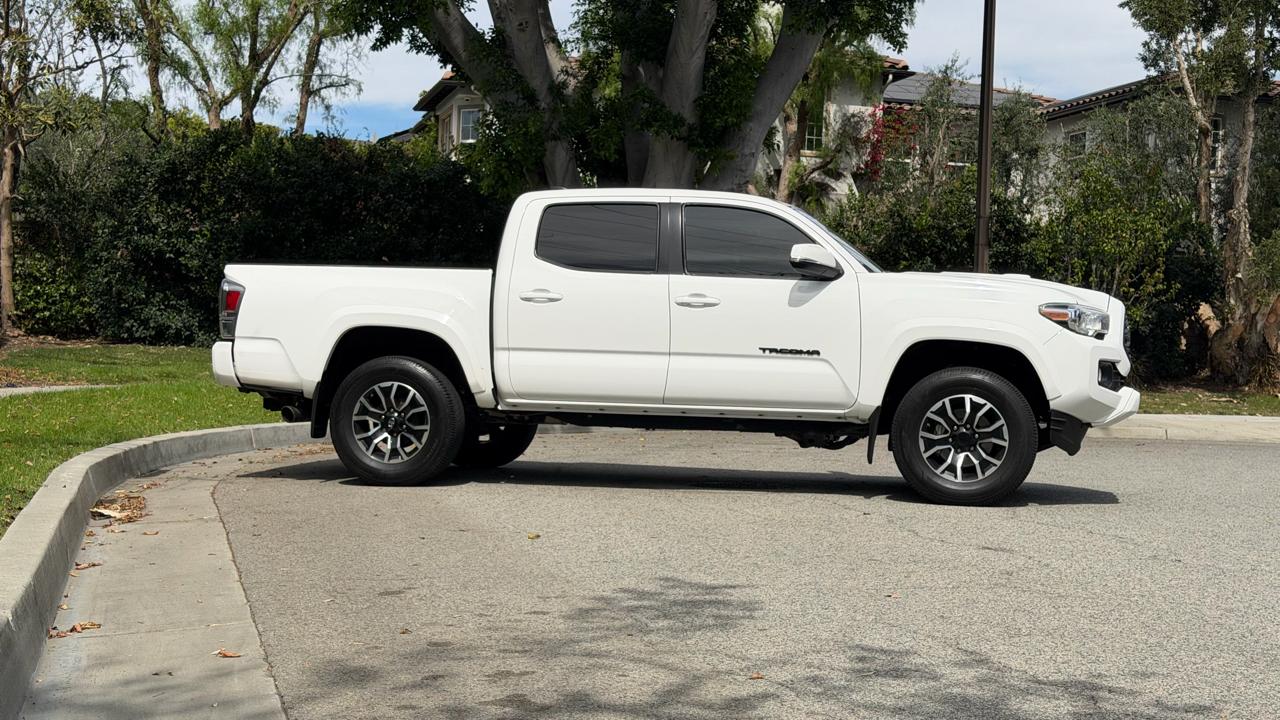 Toyota Tacoma 4WD TRD Sport Double Cab 5' Bed V6 AT (Natl) 2021