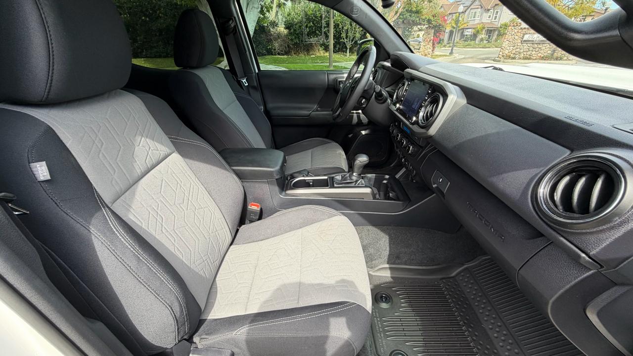 Toyota Tacoma 4WD TRD Sport Double Cab 5' Bed V6 AT (Natl) 2021