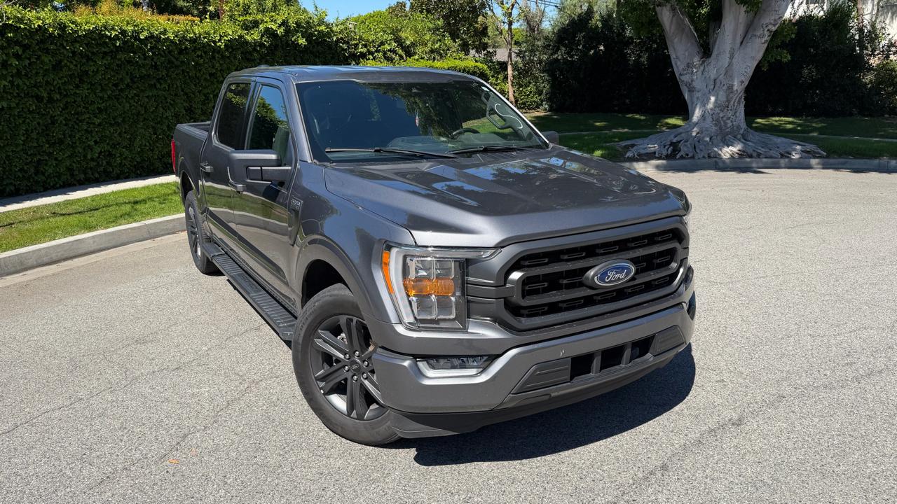 Ford F-150 XLT 2WD SuperCrew 5.5' Box 2023