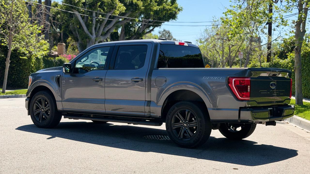 Ford F-150 XLT 2WD SuperCrew 5.5' Box 2023
