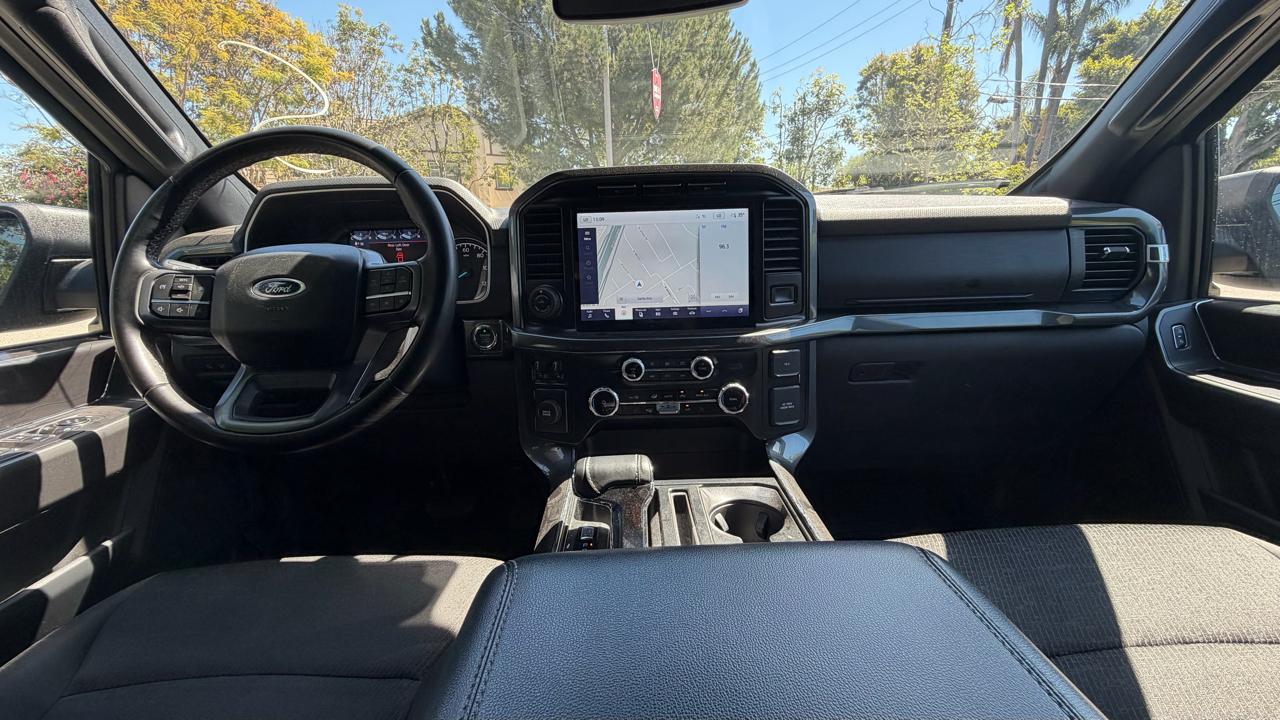 Ford F-150 XLT 2WD SuperCrew 5.5' Box 2023