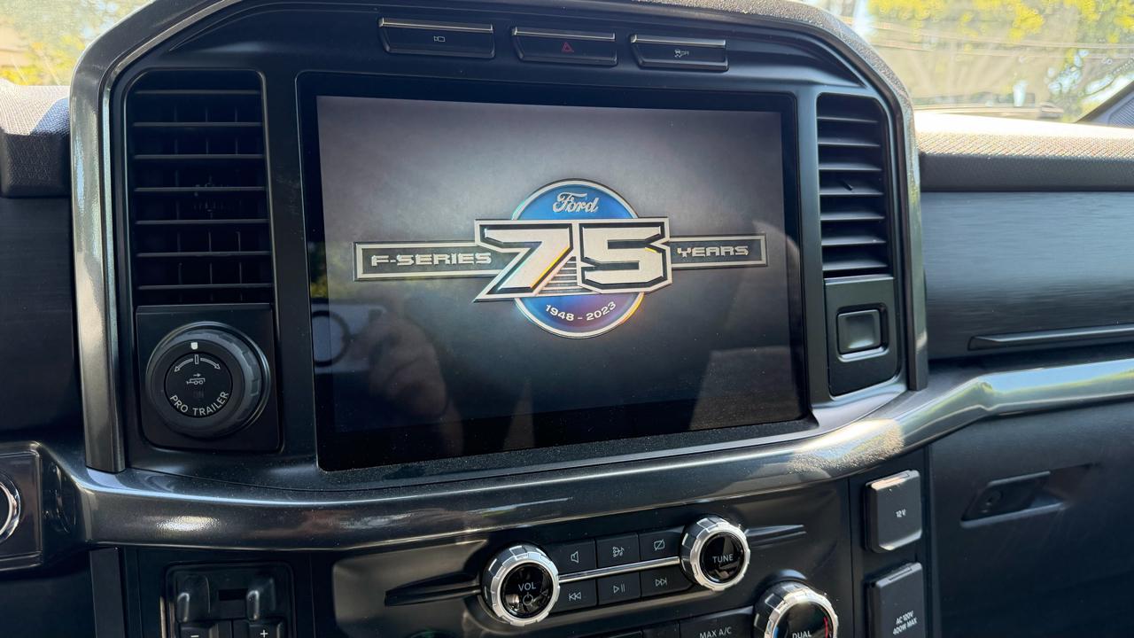 Ford F-150 XLT 2WD SuperCrew 5.5' Box 2023