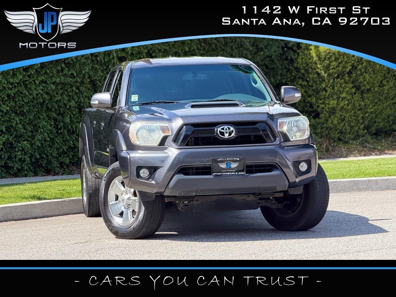 2013 Toyota Tacoma 2WD Double Cab LB V6 AT PreRunner (Natl)
