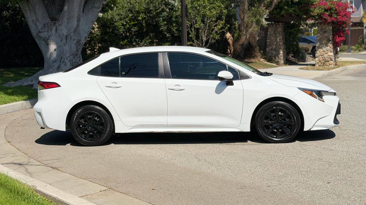 Toyota Corolla LE CVT (Natl) 2021