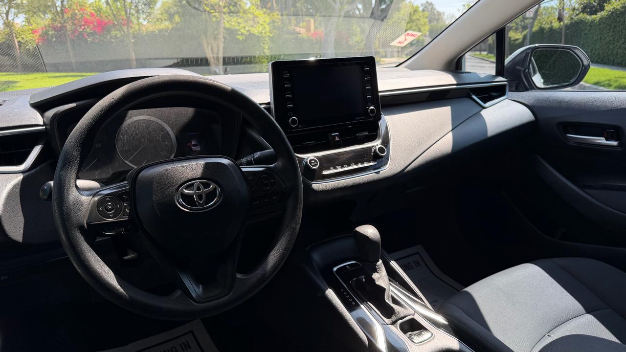 Toyota Corolla LE CVT (Natl) 2021