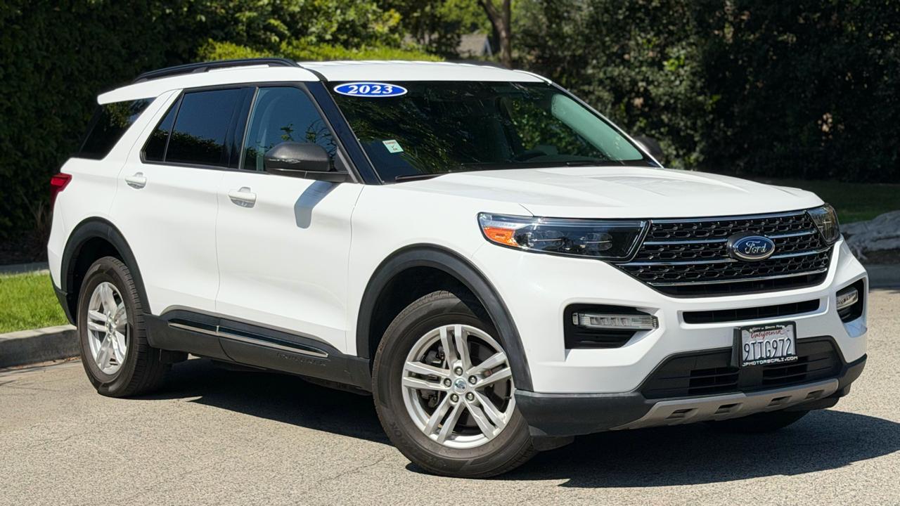 Ford Explorer XLT 4WD 2023