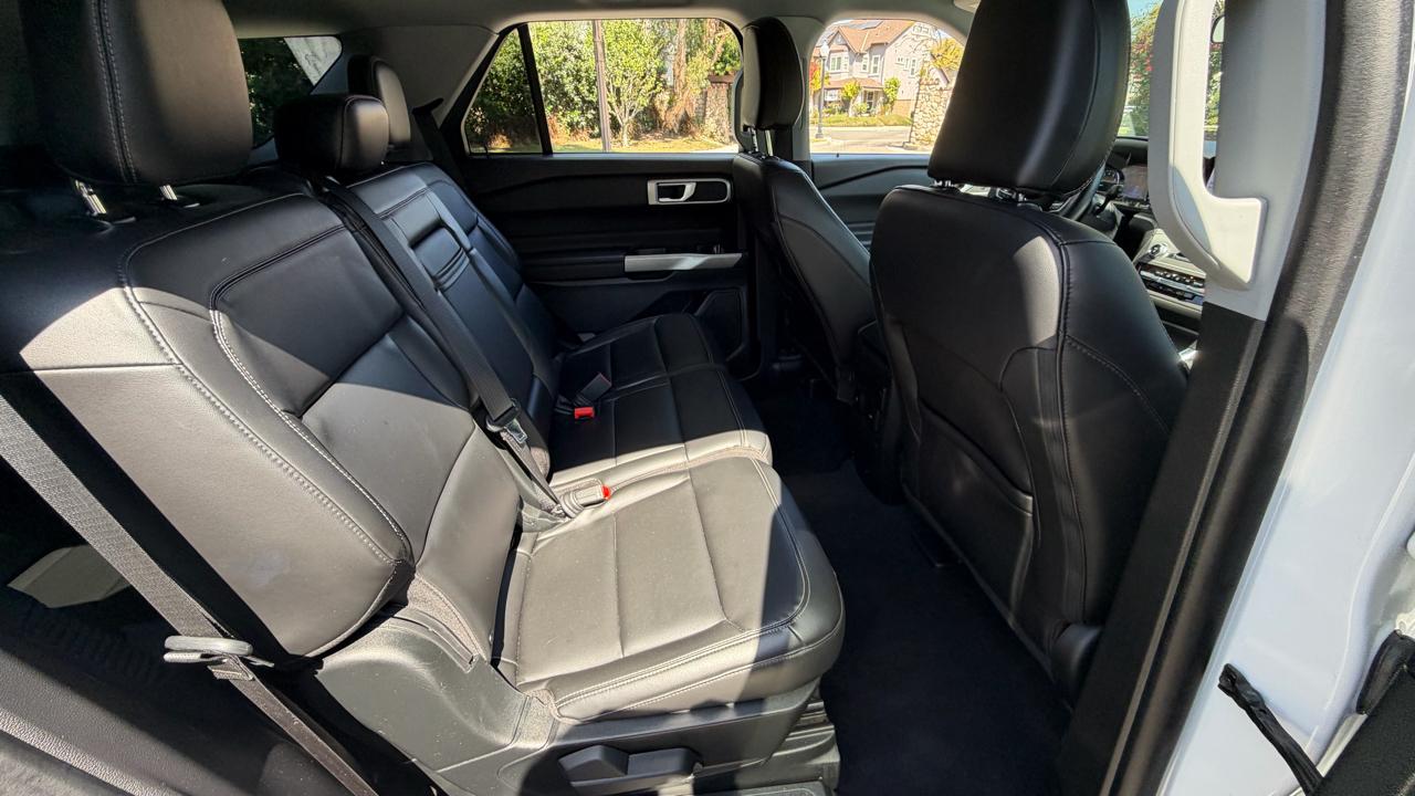 Ford Explorer XLT 4WD 2023