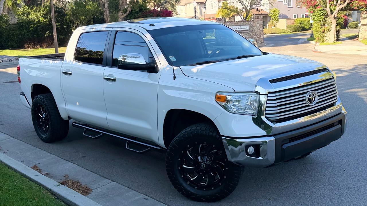 Toyota Tundra 4WD Truck CrewMax 5.7L FFV V8 6-Spd AT LTD (Natl) 2016