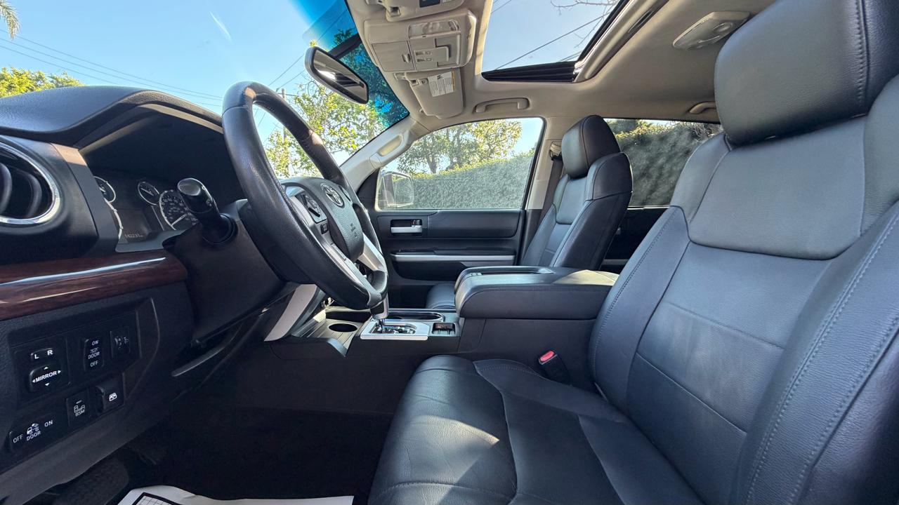 Toyota Tundra 4WD Truck CrewMax 5.7L FFV V8 6-Spd AT LTD (Natl) 2016