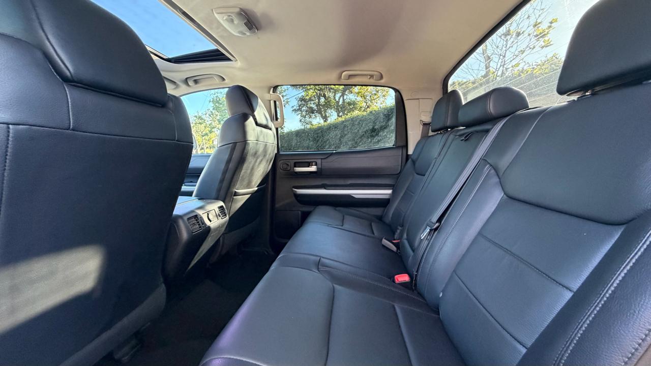 Toyota Tundra 4WD Truck CrewMax 5.7L FFV V8 6-Spd AT LTD (Natl) 2016