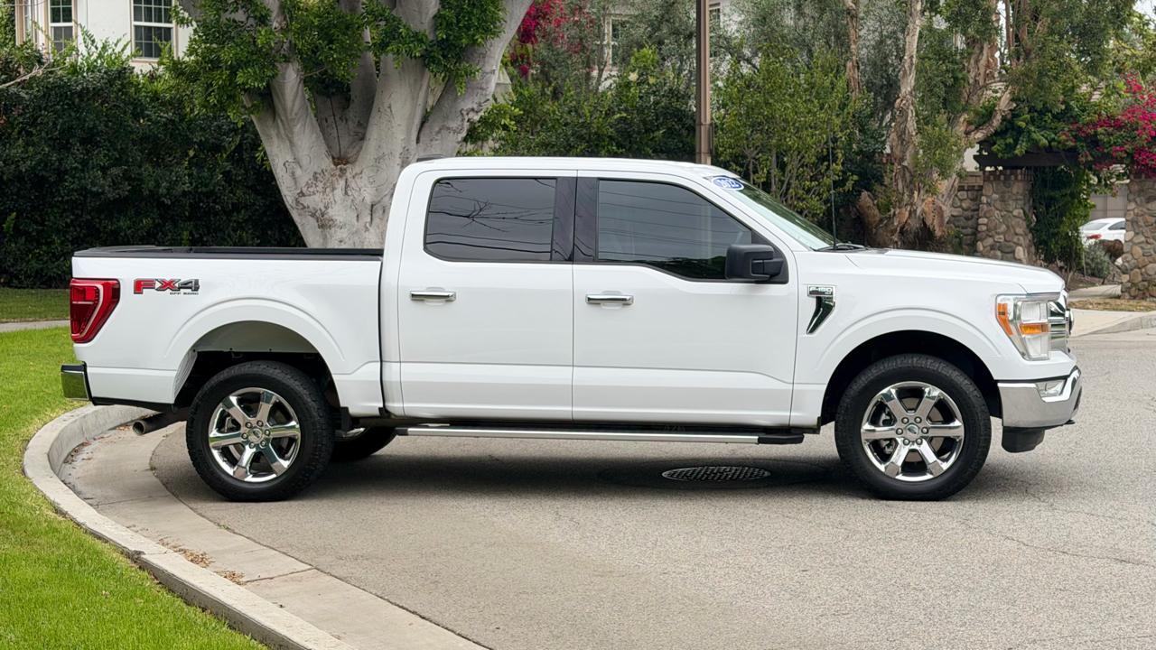 Ford F-150 4WD Reg Cab 122.5" XLT 2022