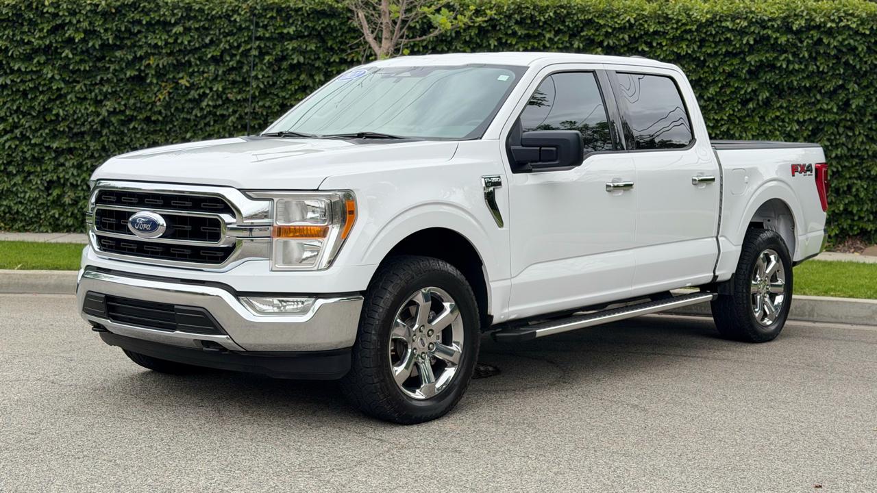 Ford F-150 4WD Reg Cab 122.5" XLT 2022