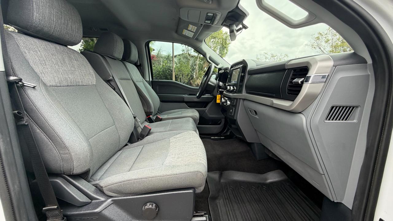 Ford F-150 4WD Reg Cab 122.5" XLT 2022