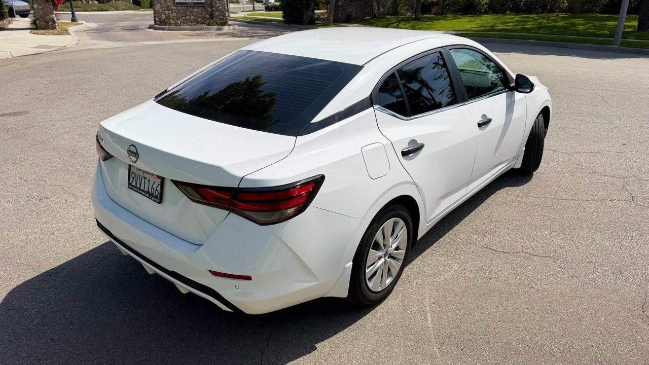 Nissan Sentra S CVT 2025