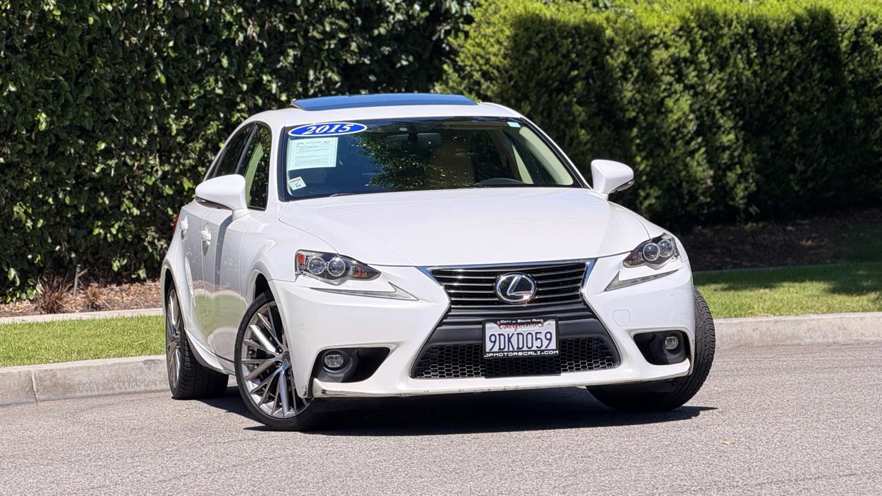 Lexus IS 250 4dr Sport Sdn RWD 2015
