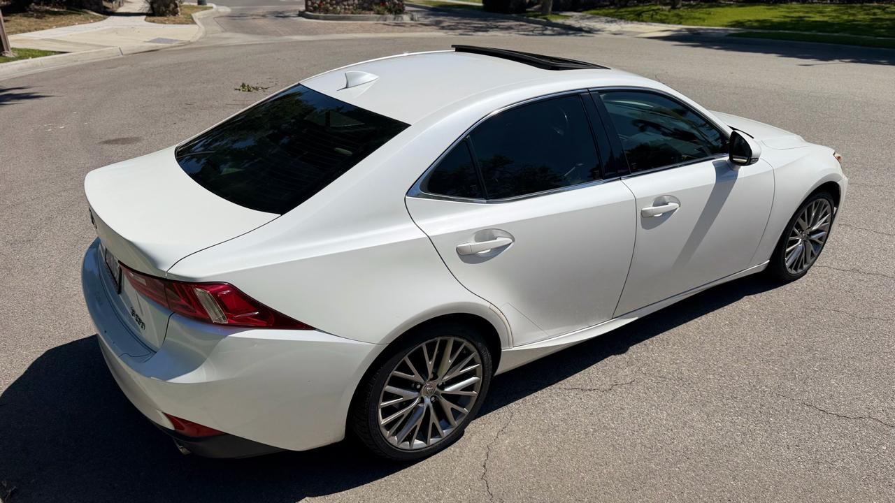 Lexus IS 250 4dr Sport Sdn RWD 2015