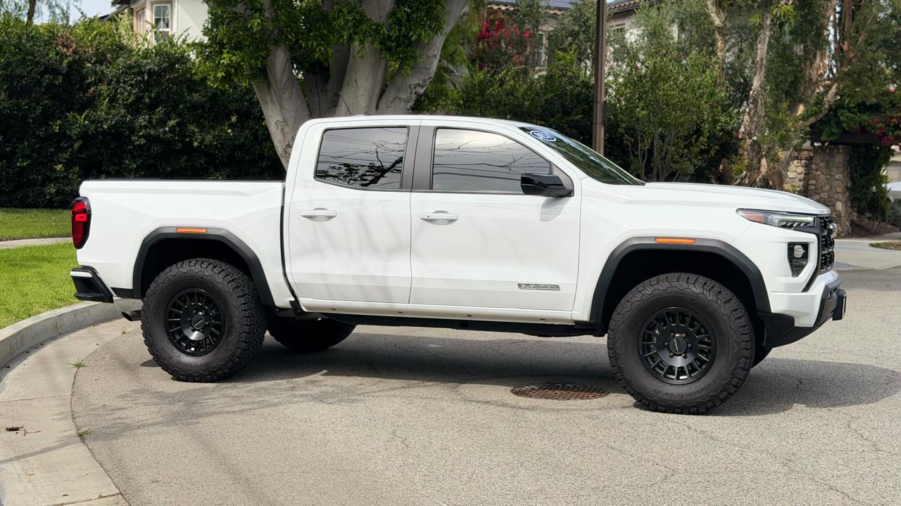 GMC Canyon 2WD Crew Cab Elevation 2024