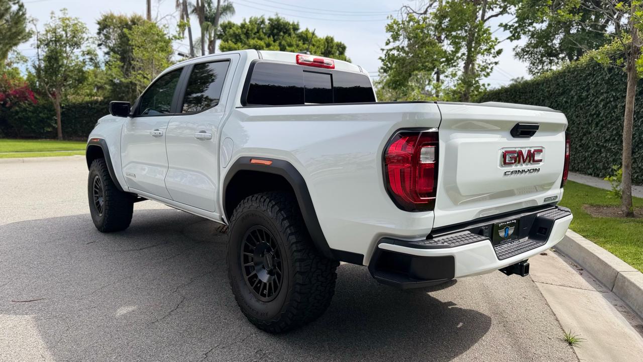 GMC Canyon 2WD Crew Cab Elevation 2024