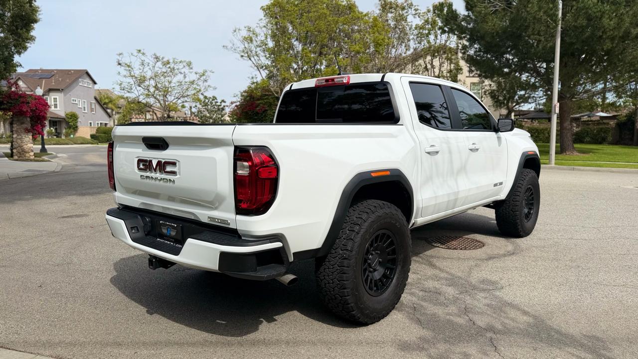 GMC Canyon 2WD Crew Cab Elevation 2024
