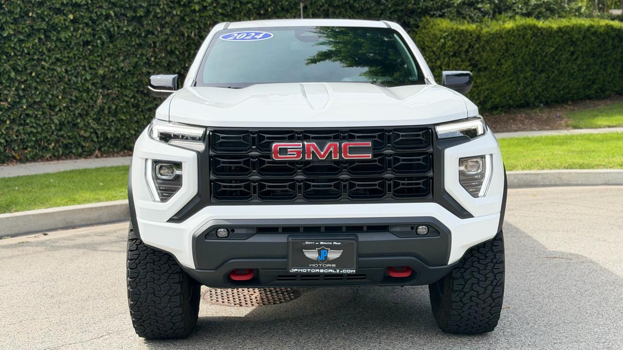 GMC Canyon 2WD Crew Cab Elevation 2024