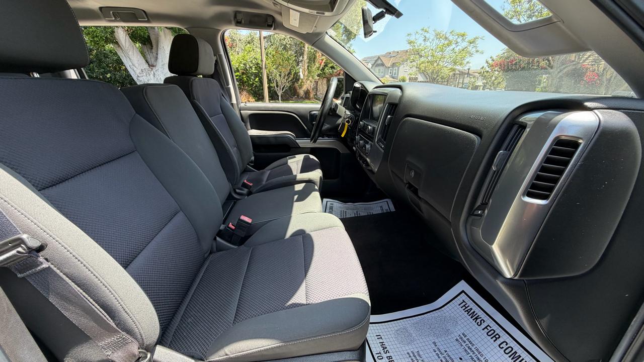 Chevrolet Silverado 1500 2WD Crew Cab 143.5" LT w/1LT 2017