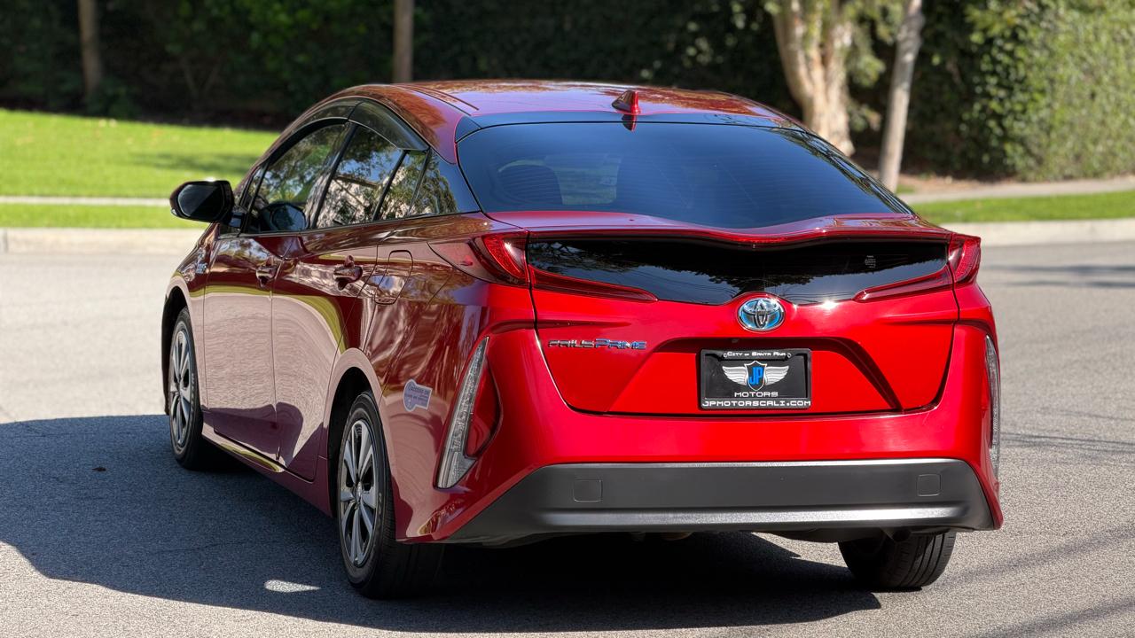 Toyota Prius Prime Premium 2018