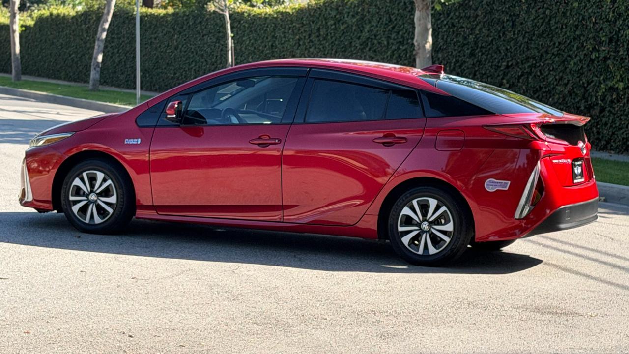Toyota Prius Prime Premium 2018