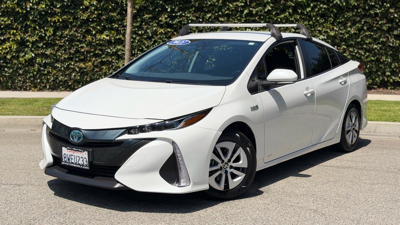 Toyota Prius Prime XLE 4D Hatchback 2021