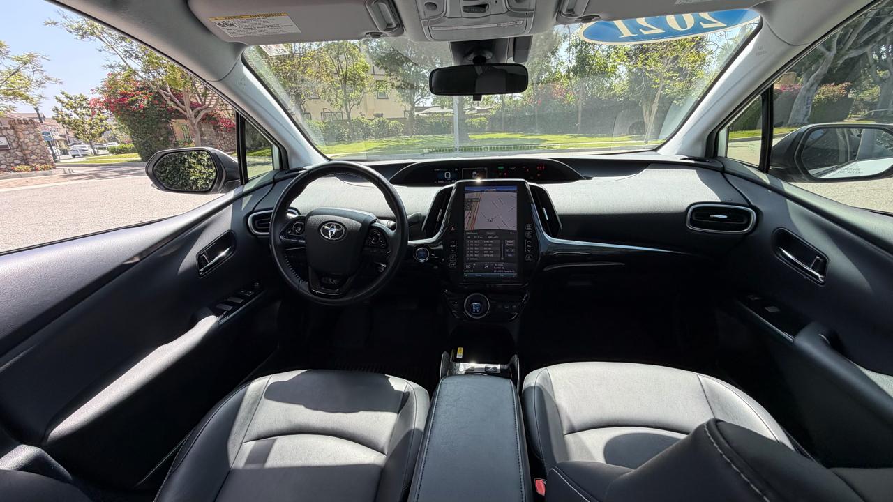 Toyota Prius Prime XLE 4D Hatchback 2021