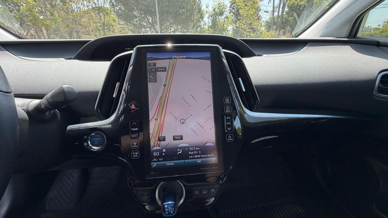 Toyota Prius Prime XLE 4D Hatchback 2021