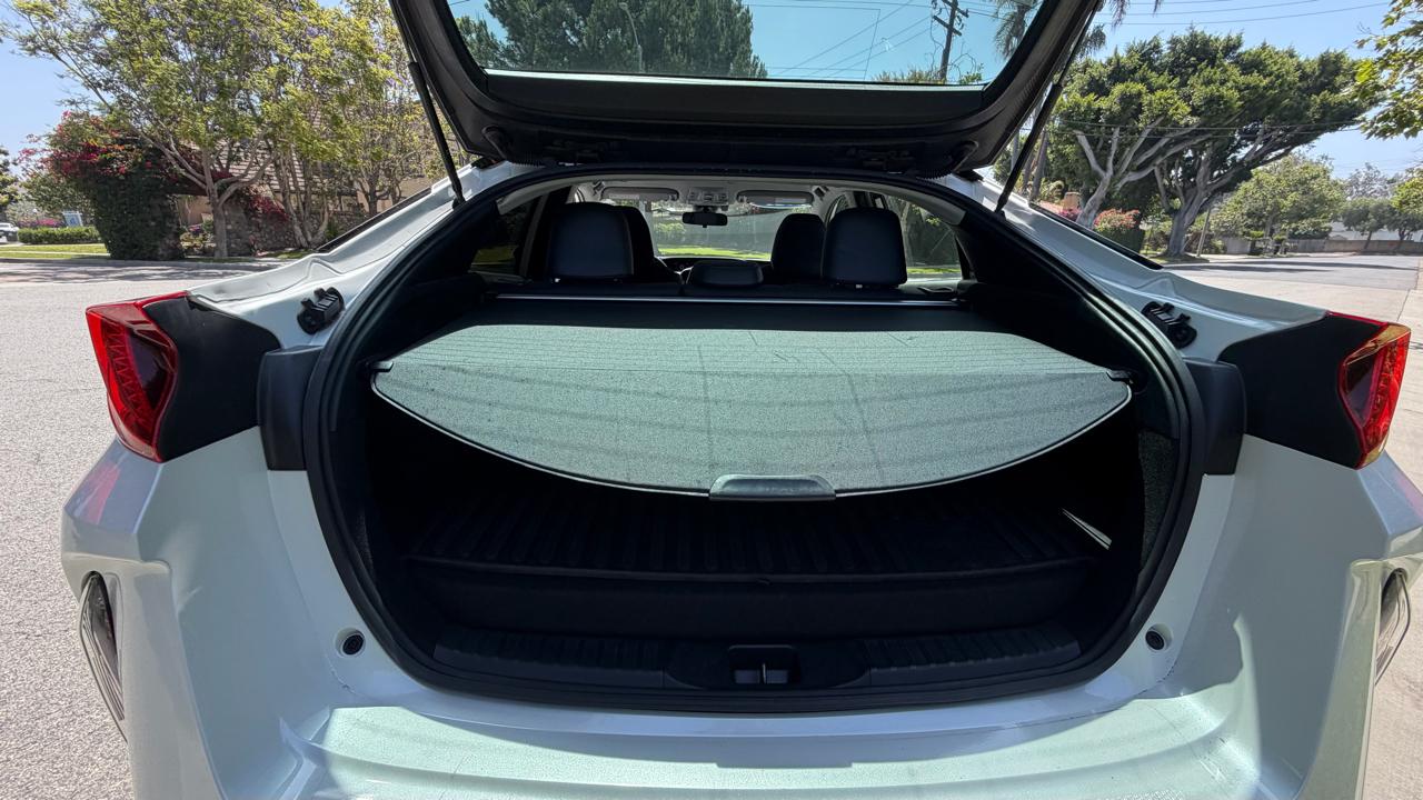 Toyota Prius Prime XLE 4D Hatchback 2021