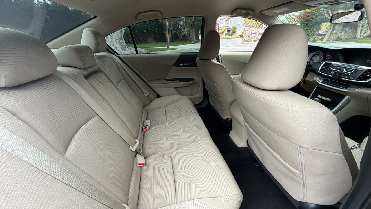 Honda Accord Sedan 4dr I4 CVT LX 2015
