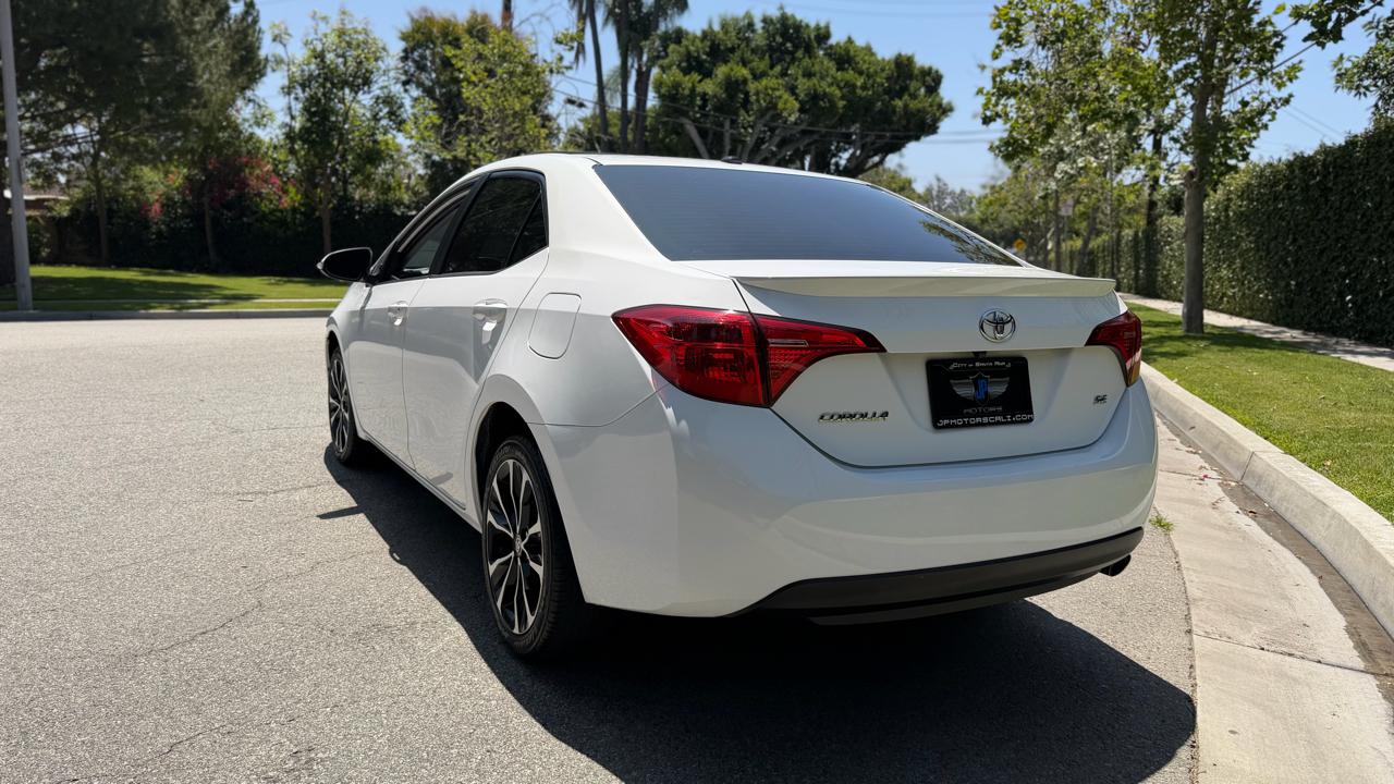 Toyota Corolla SE CVT (Natl) 2018