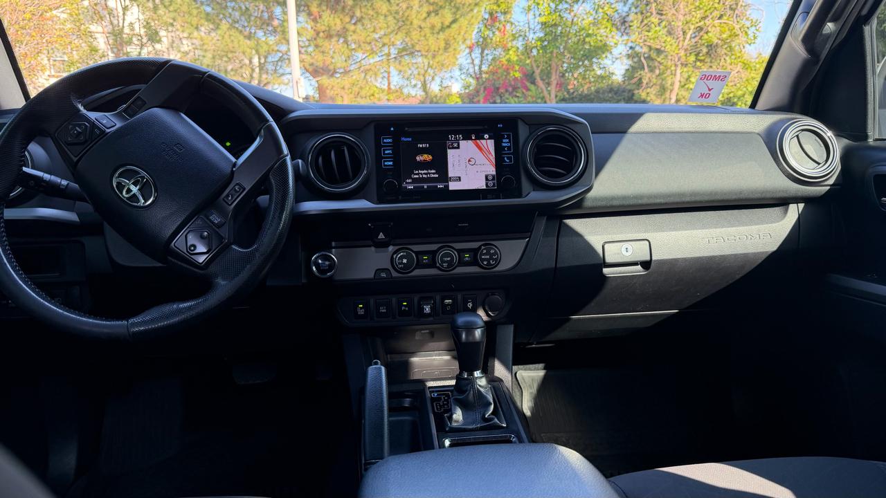 Toyota Tacoma 2WD TRD Sport Double Cab 5' Bed V6 AT (Natl) 2019