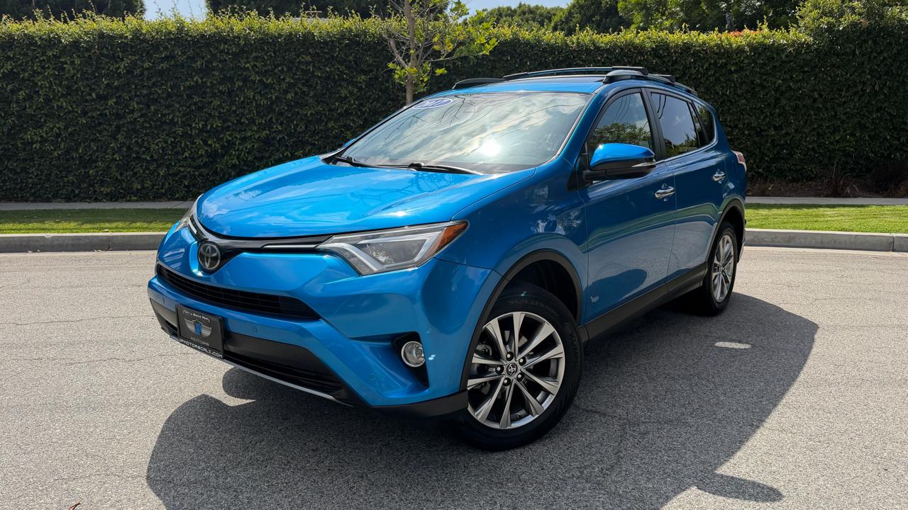 Toyota RAV4 Limited FWD (Natl) 2017