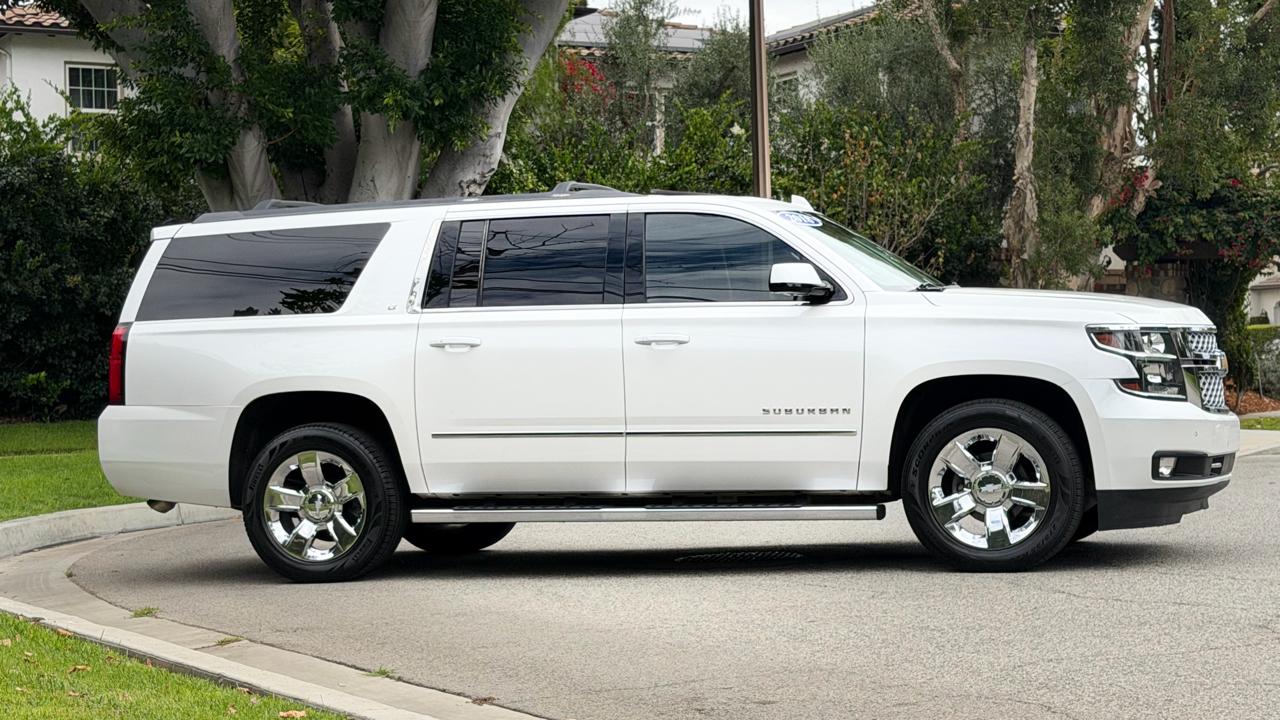 Chevrolet Suburban 2WD 4dr 1500 LT 2018