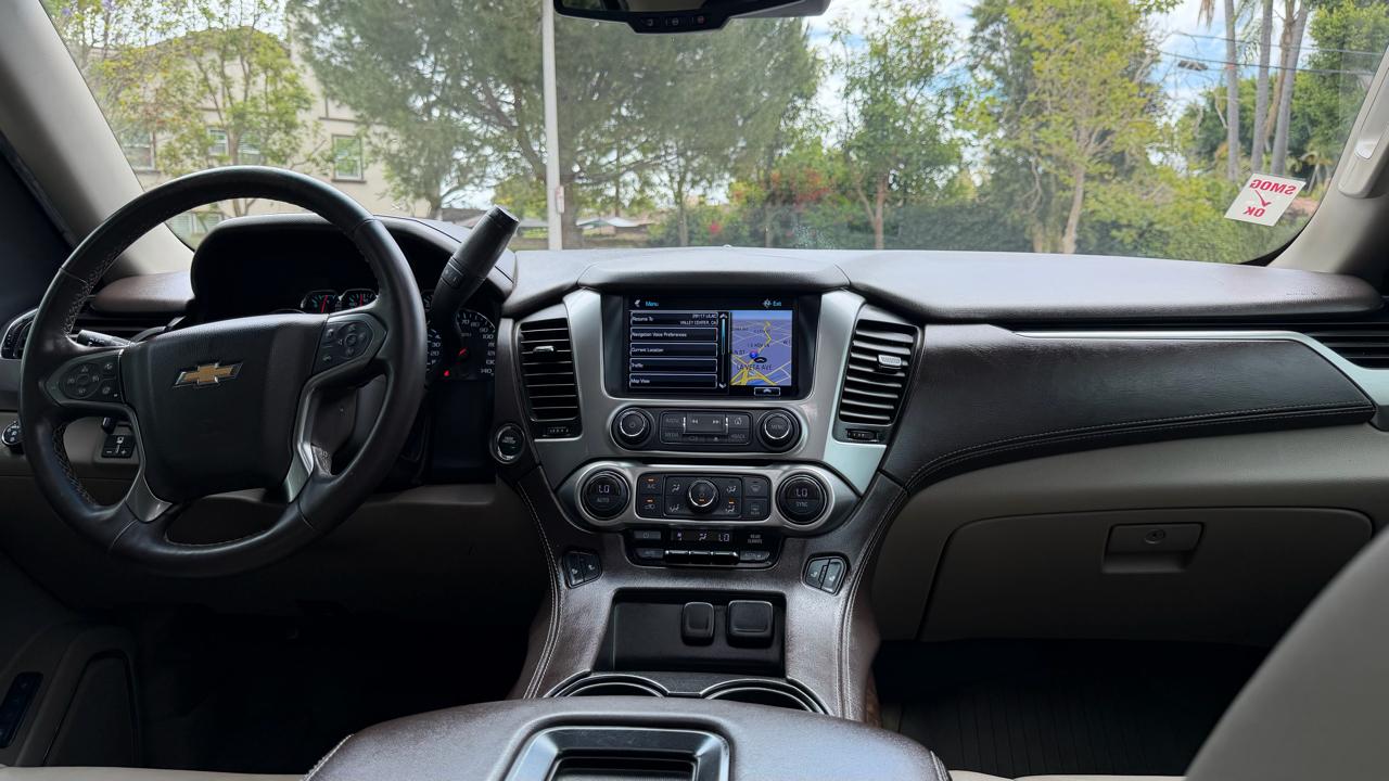 Chevrolet Suburban 2WD 4dr 1500 LT 2018