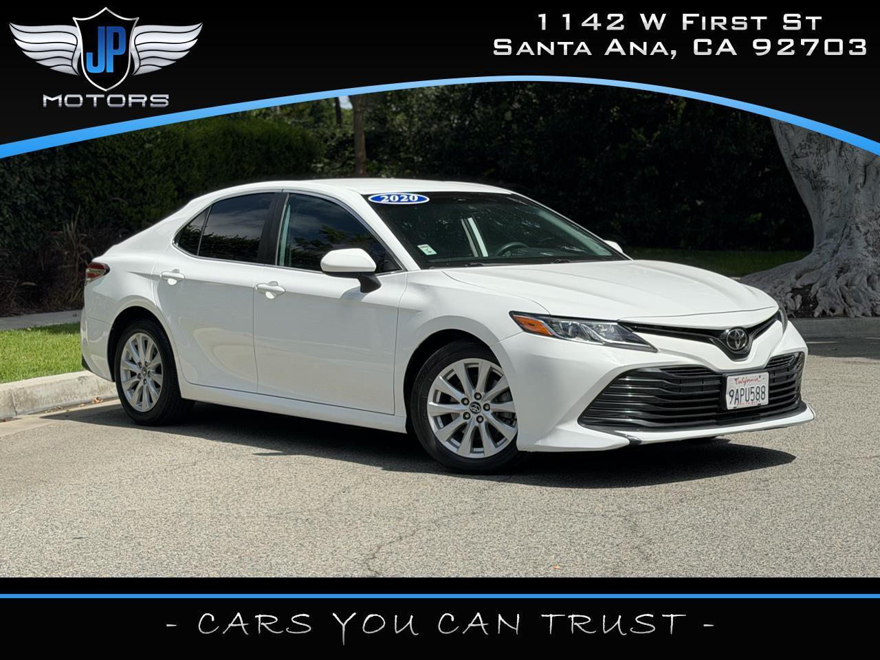 2020 Toyota Camry LE Auto (Natl)