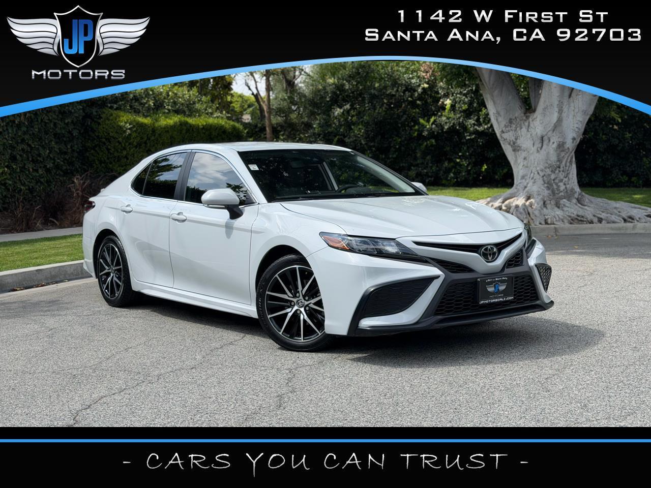 2023 Toyota Camry SE Auto (Natl)