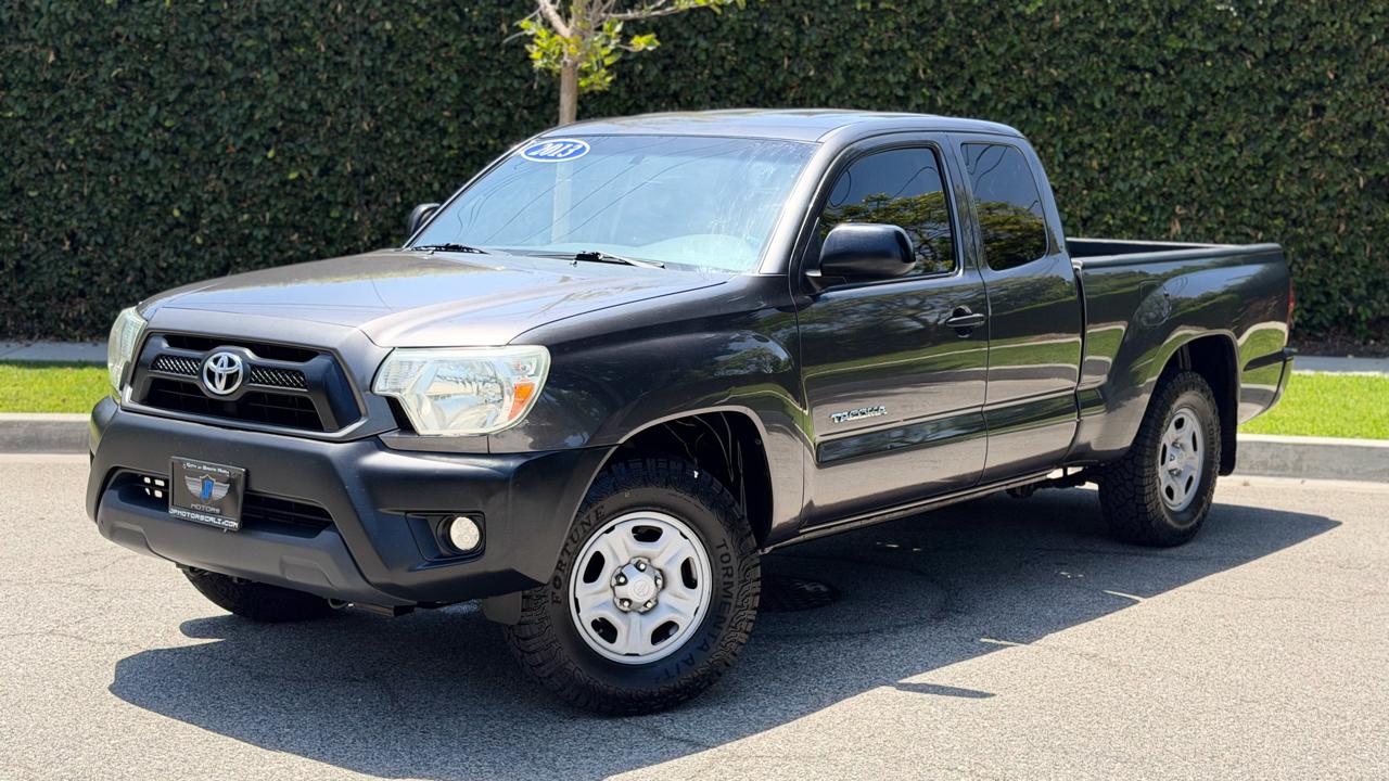 Toyota Tacoma 2WD Access Cab I4 MT (Natl) 2013